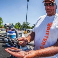 John Bitter at the FLW event on Seminole using a Junebug blue silver 8 inch ribbontail